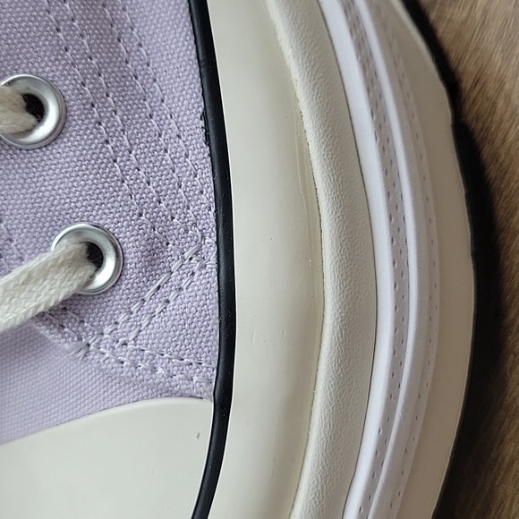 Converse High Top Brand new in the box no lid authentic. - Picture 4 of 16